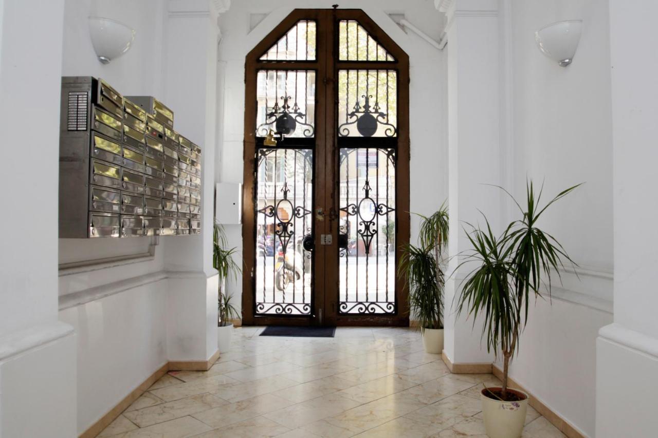 Barnapartments Rambla Cataluna — Photos 1